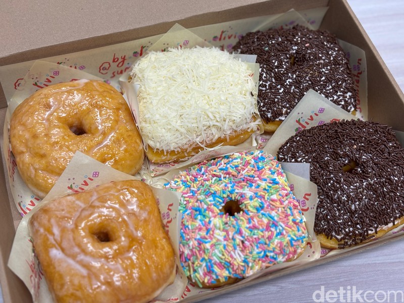 Donat by Olivia Sumichan