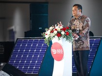 Resmikan Pabrik Panel Surya, Ahmad Luthfi: Investasi Luar Selalu Tanya EBT