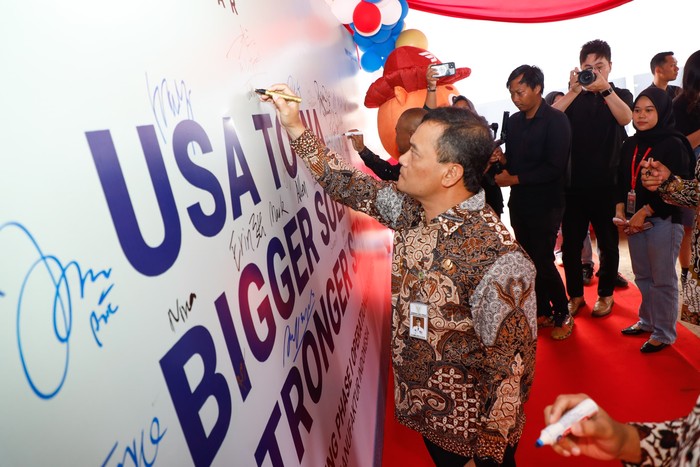 Gubernur Jawa Tengah Ahmad Luthfi memastikan pertumbuhan industri hijau di Jawa Tengah terus tumbuh.