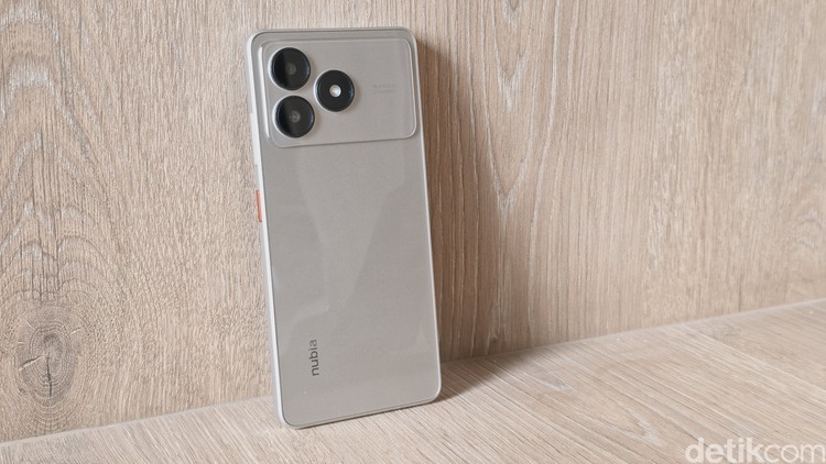 Nubia A36