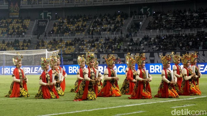 Pembukaan Super League 2025/2026 di Stadion Gelora Bung Tomo Pembukaan Super League 2025/2026 di Stadion Gelora Bung Tomo