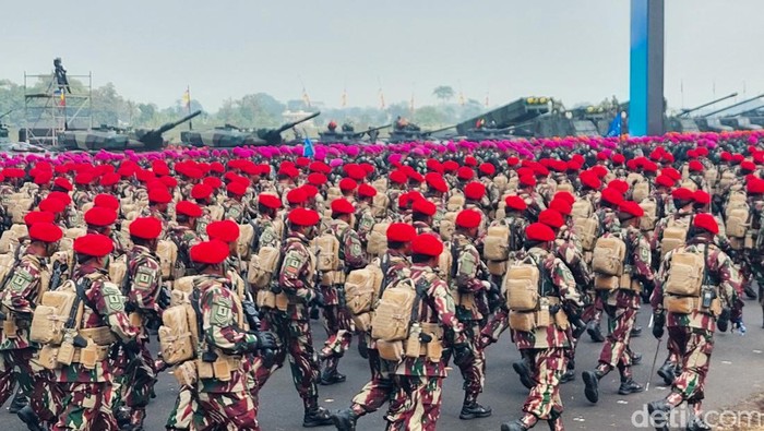 Prajurit TNI peserta gelar pasukan di Pusdiklatpassus Batujajar