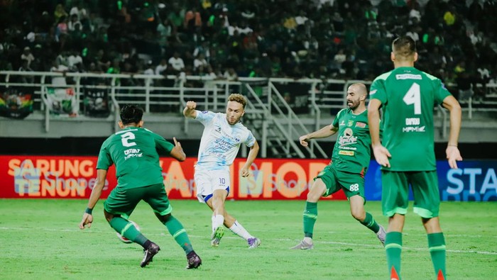 Susunan Pemain PSIM Vs Persebaya: Jefferson da Silva Debut
