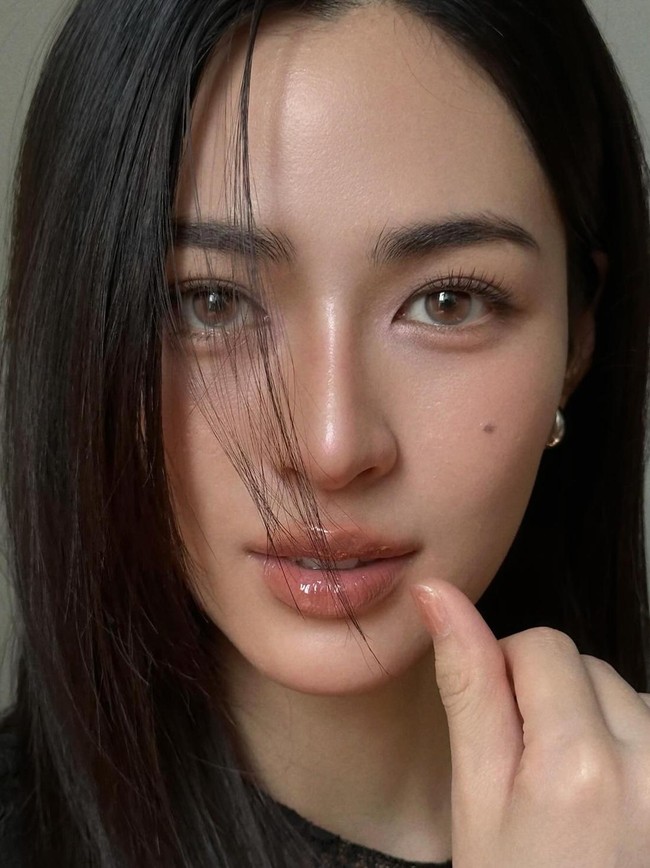 Potret Lingling Kwong, Aktris Thailand Jadi Wanita Tercantik di Dunia 2026