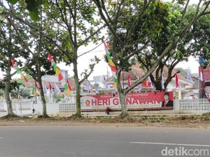 Suasana Rumah Aspirasi Heri Gunawan Usai Ditetapkan Tersangka Korupsi
