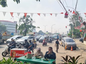 Cerita Pemotor Breakfast With a View di Tengah Macet Parah TB Simatupang
