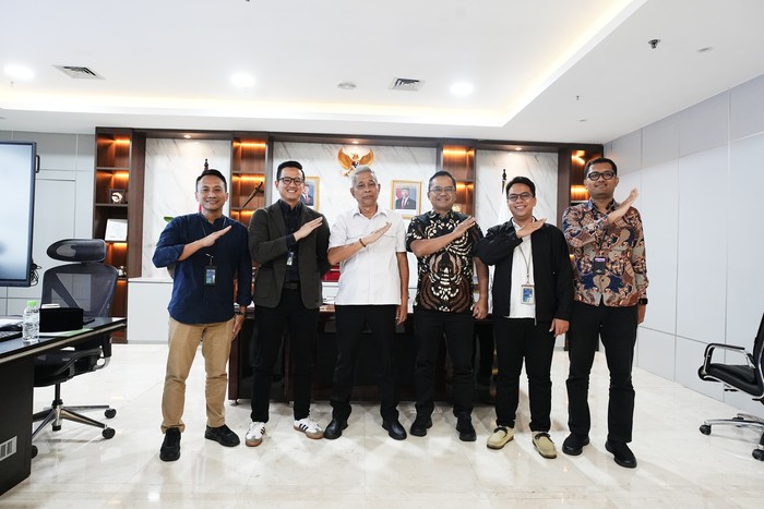 BNI Dukung Digitalisasi Sistem & Program Bank Sampah Sekolah Rakyat