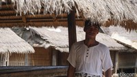 Wildan sekaligus pemandu yang mendampingi detiktravel dan rombongan dar Sudamala Resort Senggiggi saat mengunjungi Desa Adat Beleq beberapa waktu lalu. (Femi Diah/detikcom)