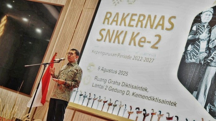 Hadiri Rakernas Ke-2 SNKI, Menbud Tekankan Pentingnya Majukan Budaya Keris