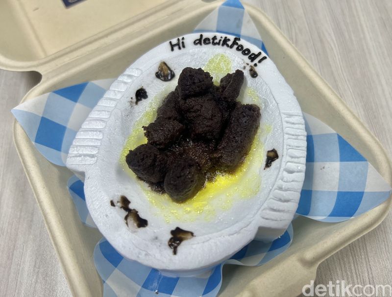 kue viral bentuk poop