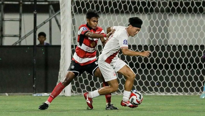 Laga Madura United Vs Persis Solo
