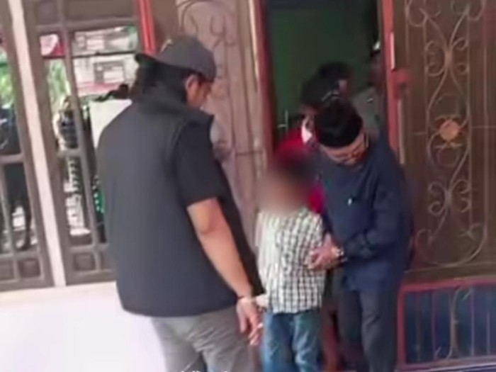 Siswa SD yang tusuk pelajar MTS di Muratara hingga tewas diamankan polisi dan kepala desa