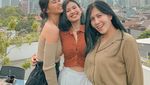 Gaya Keren Soraya Rasyid saat Hangout dan Kulineran