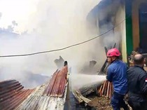 2 Rumah di Takalar Kebakaran gegara Tungku Kayu Bakar, Kerugian Rp 200 Juta