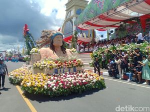 5 Negara Ikut Festival Bunga di Tomohon, Menpar: TIFF 2025 Menyatukan