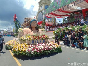 5 Negara Ikut Festival Bunga di Tomohon, Menpar: TIFF 2025 Menyatukan