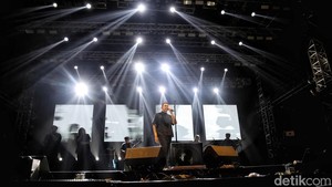 The Sounds Project Vol. 8 mengusung tema From Music to Infinity dan diselenggarakan selama tiga hari penuh, mulai 8 hingga 10 Agustus 2025. Festival ini menampilkan lebih dari 110 musisi dari berbagai genre, yang tampil di enam panggung utama di Ecovention dan Ecopark Ancol.