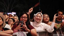 Panggung Intimate Tulus di The Sounds Project Vol. 8