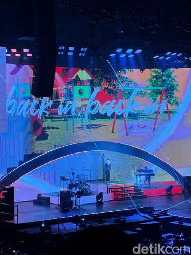 Doh Kyung Soo menggelar konser solo pertamanya di Jakarta bertajuk DO It! pada Sabtu (9/8/2025) di Indonesia Arena.