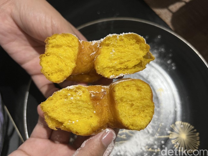 Donat Ci Mehong
