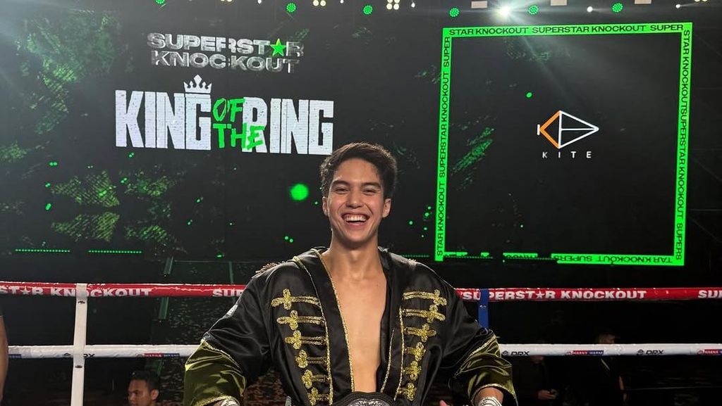 Adu Jotos Cuma 38 Detik, El Rumi Menang TKO Lawan Jefri Nichol