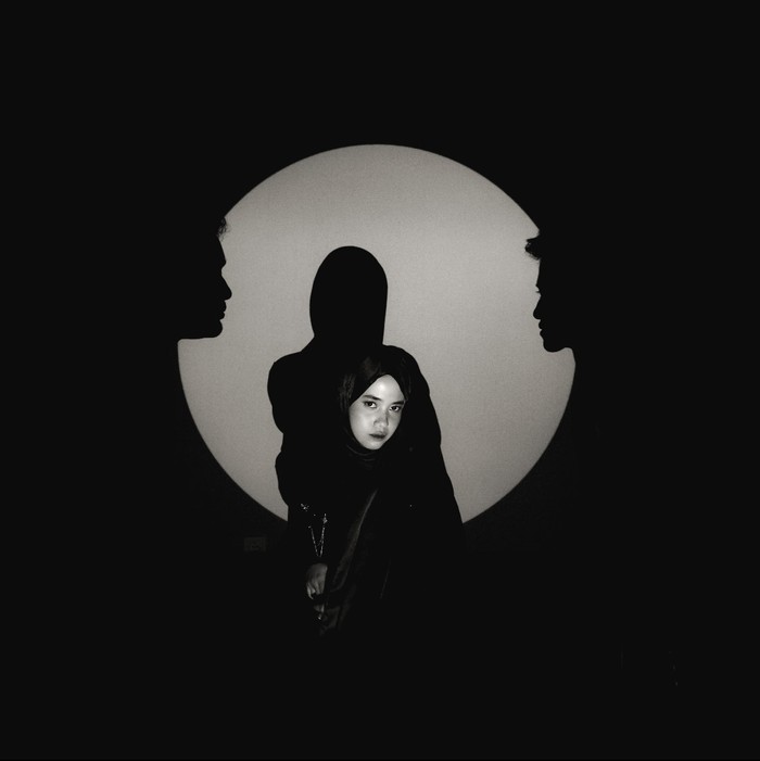 Hanin Dhiya Sampul single terbaru Hanin Dhiya Orang Baru.