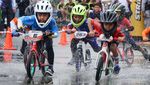 Keseruan Anak-anak Ikut Lomba Sepeda Dorong di Balikpapan