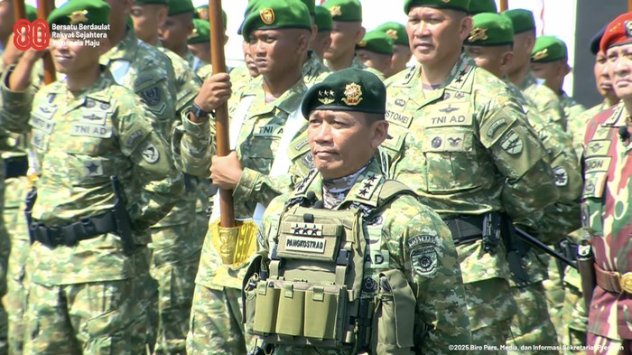 Pangkostrad Letjen Mohammad Fadjar. (Dok. YouTube Setpres)