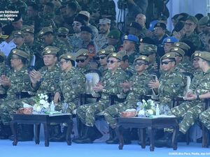 Para Menteri Pakai Seragam Loreng di Batujajar, Prabowo Jelaskan Maknanya