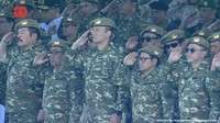 Para menteri yang hadir di antaranya Menko Bidang PMK Pratikno, Menko Pangan Zulkifli Hasan, Menko Infrastruktur dan Pembangunan Kewilayahan AHY, Menko PM Muhaimin Iskandar, Menteri ESDM Bahlil Lahadalia, hingga Mendagri Tito Karnavian. (Dok. YouTube Setpres)