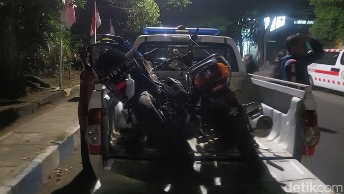 Penampakan motor yang kecelakaan di Probolinggo