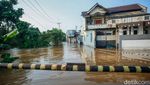 Banjir 1 Meter Rendam Perumahan di Bojong Gede