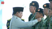 Prabowo Anugerahkan Jenderal Kehormatan untuk Sjafrie Sjamsoeddin-Herindra
