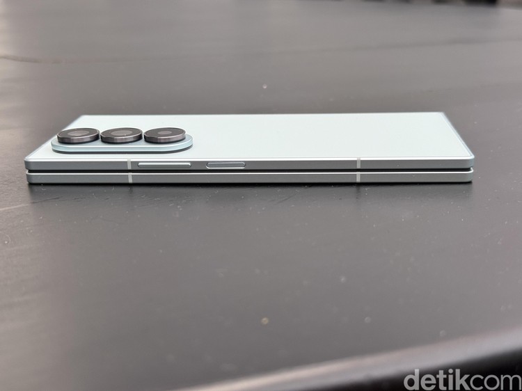 Samsung Galaxy Z Fold7 Mint