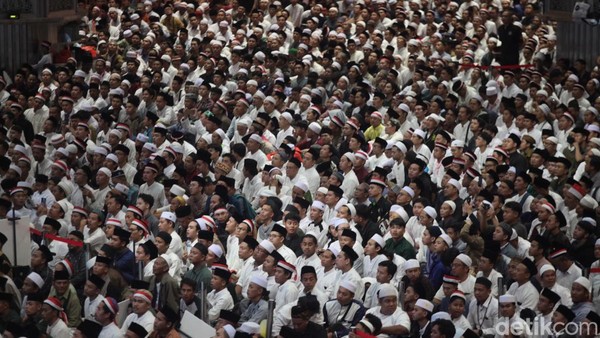 Ribuan Jamaah Hadiri Zikir Kebangsaan di Masjid Istiqlal