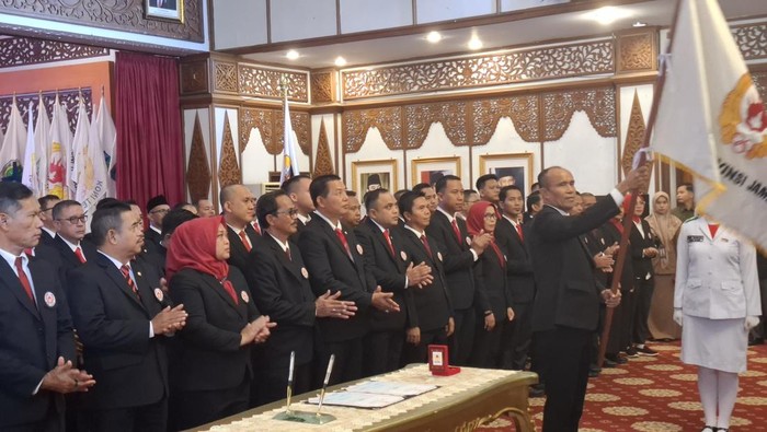 AKBP Mat Sanusi Perwira Polda Jambi yang baru dilantik Ketua KONI Jambi
