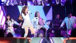 Ayu Ting Ting dan Gemerlap Kostum di Konser Tunggal Pertama