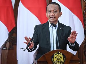 Bahlil Diam Seribu Bahasa Ditanya soal Impor BBM buat SPBU Swasta