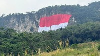 Perjuangan di Balik Bendera Merah Putih Raksasa yang Pecahkan Rekor MURI