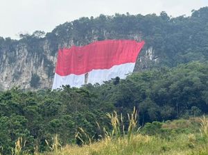 MURI Bendera Raksasa Buka Wacana Pemanfaatan Wisata Minat Khusus di Bogor