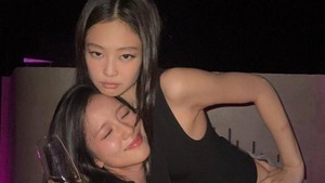 Jakarta kebagian konser DEADLINE 1-2 November mendatang. Semoga berbarengan dengan hari perilisan album baru ya! (dok. Instagram @jennierubyjane)