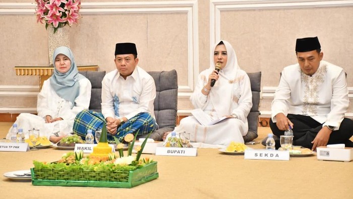 Bupati Pekalongan, Fadia Arafiq
