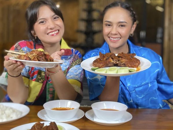 Jadi Presenter Kuliner, Angie Ang Bisa Cicipi Banyak Makanan Enak!
