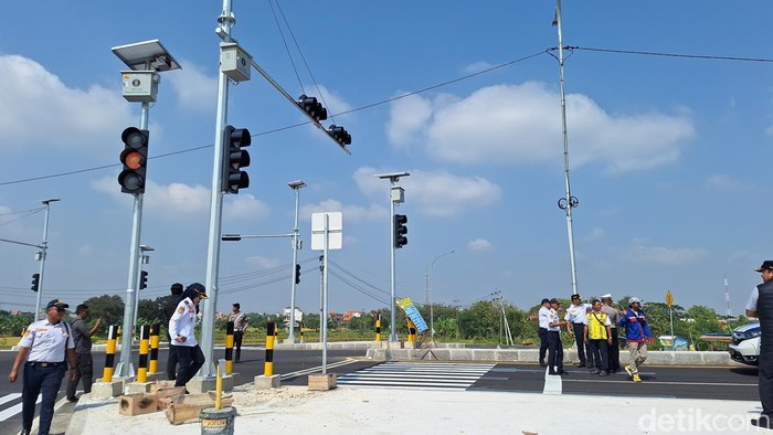 Jalan Lingkar Utara (JLU) Lamongan