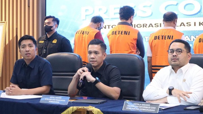 Kepala Kantor Imigrasi Kelas I Khusus Non TPI Tangerang Hasanin