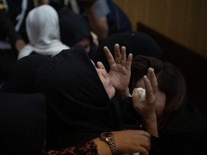Video: Ekspresi Keluarga Korban Usai Kopda Bazarsah Divonis Mati
