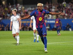 Usia Yamal masih 18 tahun. Masa depannya diyakini cerah (Getty Images/Alex Caparros)