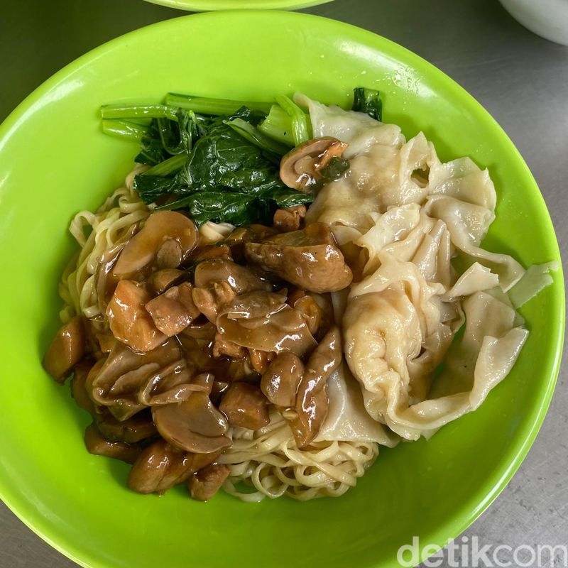 Mie Ayam Papi Gendut