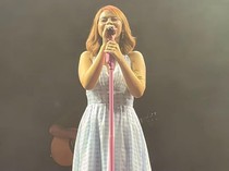 Pita Suara Terganggu, Nadin Amizah Pastikan Terus Manggung