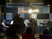 Kolaborasi Jazz Tiga Negara Meriahkan Road to TPJF 2025 di The Papandayan